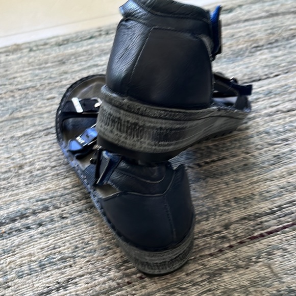 NAOT Begonia Orthodic Fitting Sandals - Picture 4 of 11